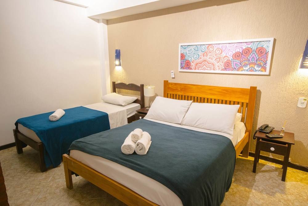 Room, 1 Bedroom photo 2