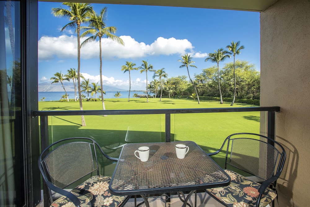 Suite, 1 Bedroom, Oceanfront photo 2