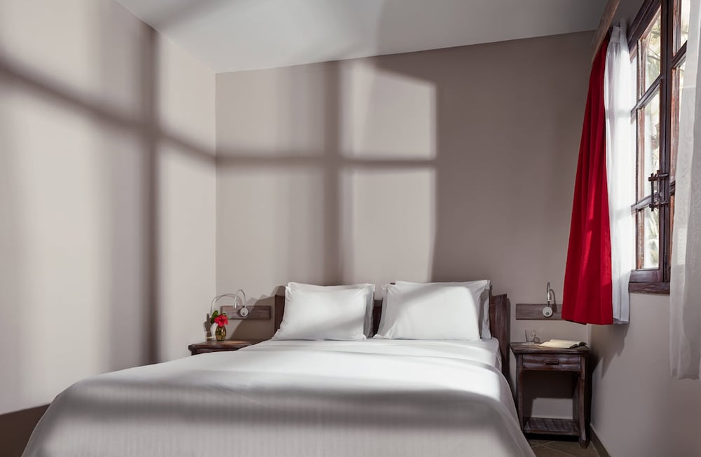 Standard Double or Twin Room photo 1