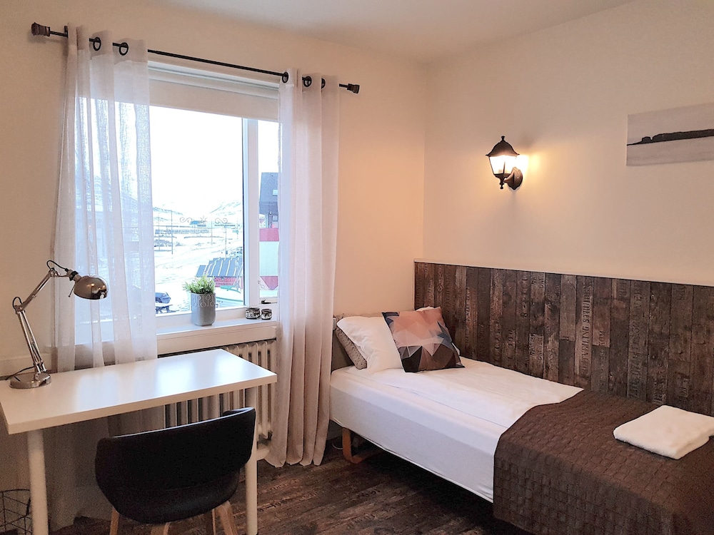 Triple Room, 3 Twin Beds photo 1