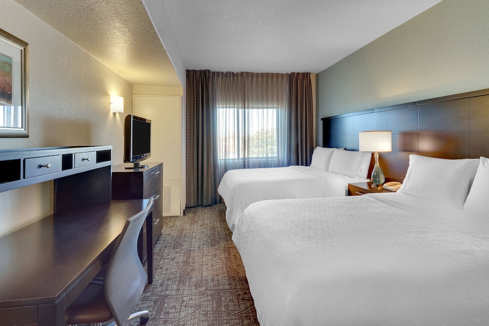 Suite, Multiple Beds photo 1