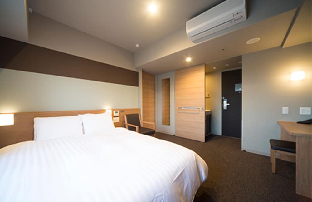 Queen Bed Room, Non Smoking photo 2