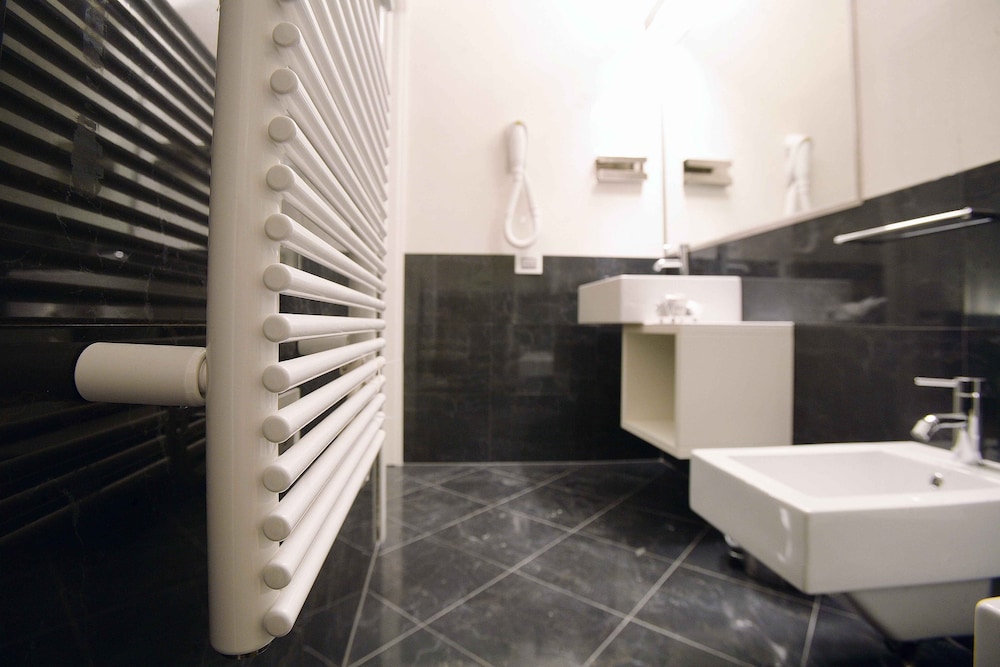 Quadruple Room, Non Smoking - Photo 5