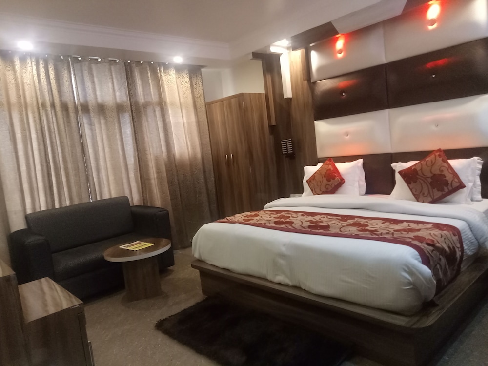 Executive Room photo 1