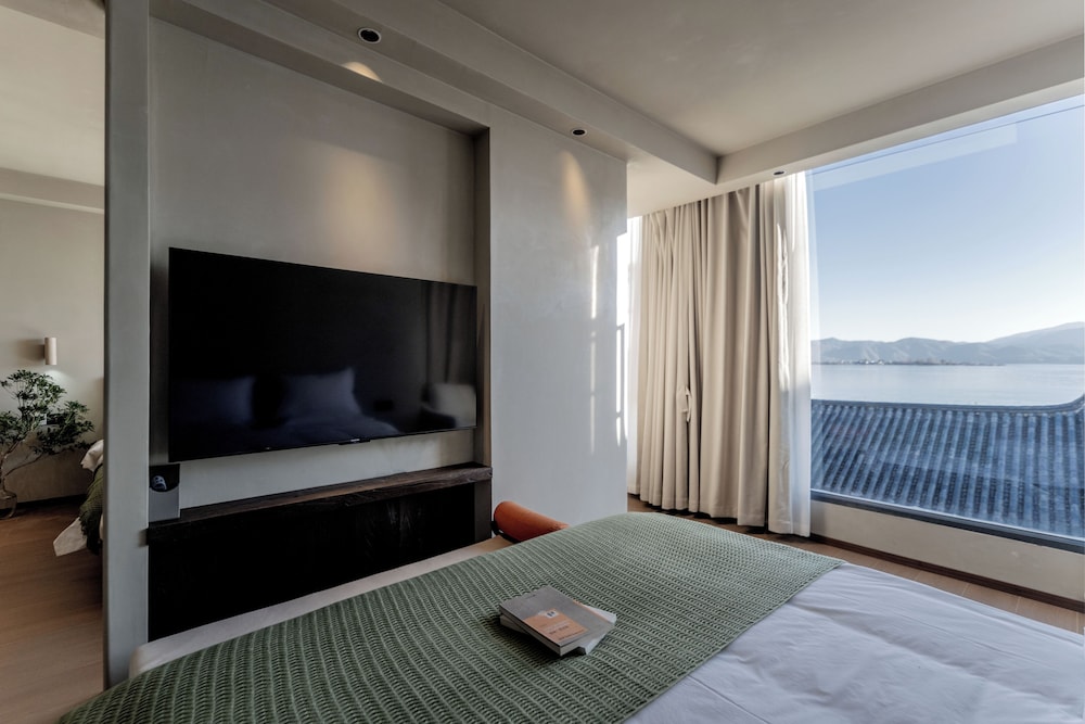 Standard Twin Room, Sea View photo 3