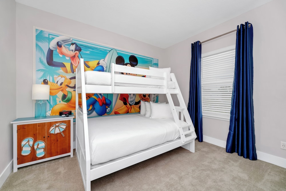 3 Bedroom Luxury Townhome