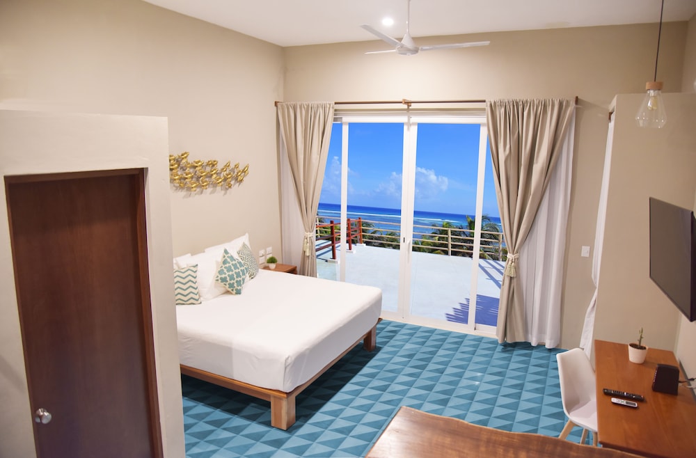 Sky Suite - Photo 1