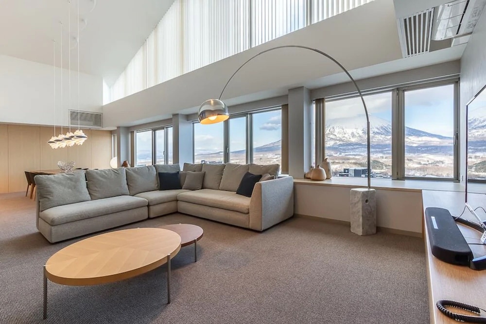 3 Bedroom Yotei Panorama Penthouse Suite