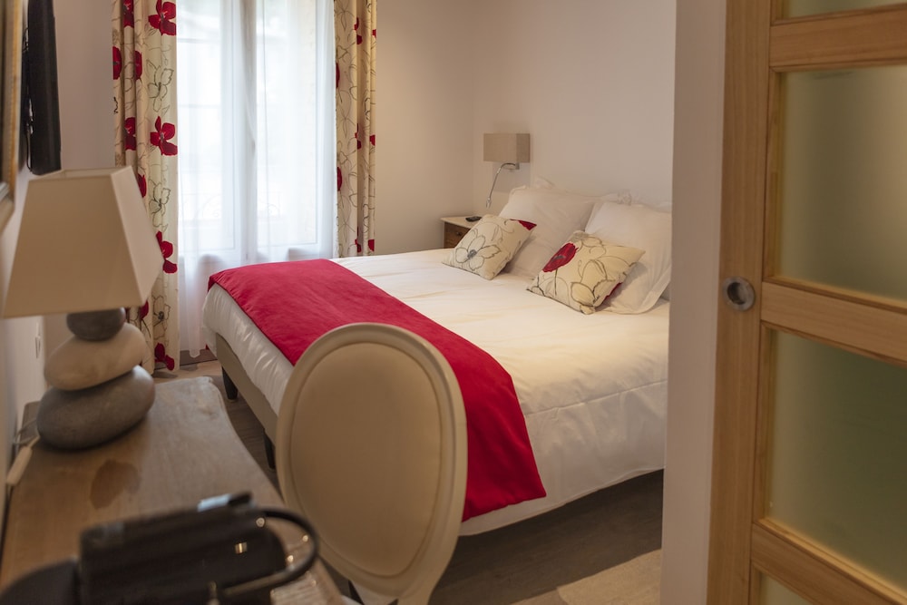 Double Room (Les Coquelicots) photo 1