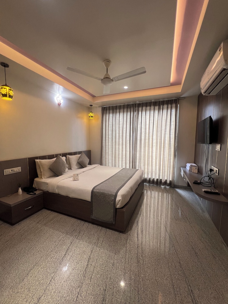 Daksh Comfort