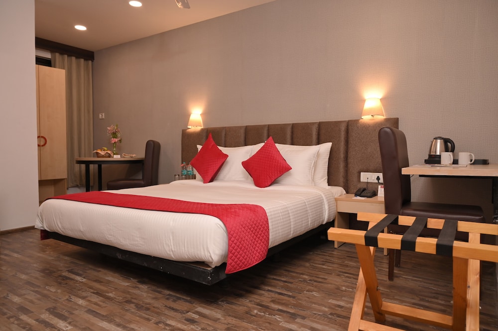 Executive Room - Photo 2