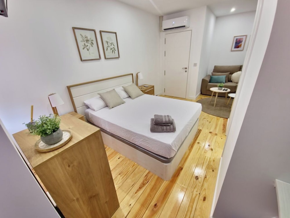 Classic Apartment, 1 Double Bed With Sofa Bed, Non Smoking photo 1
