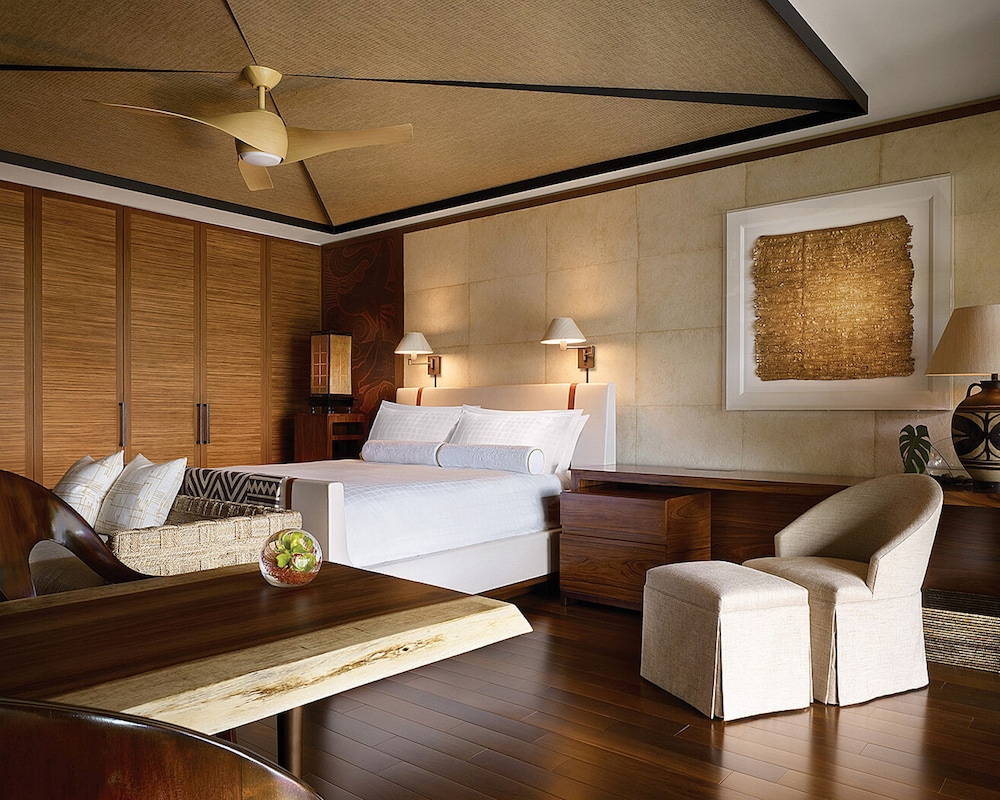 Room, 1 King Bed, Oceanfront