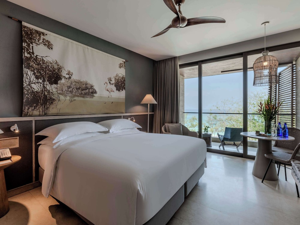 Signature 1 King Beach Front - Photo 10