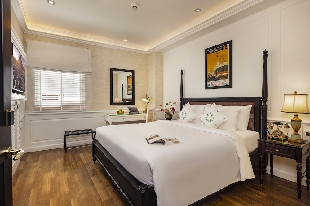 Colonial Elegance Deluxe Double photo 1