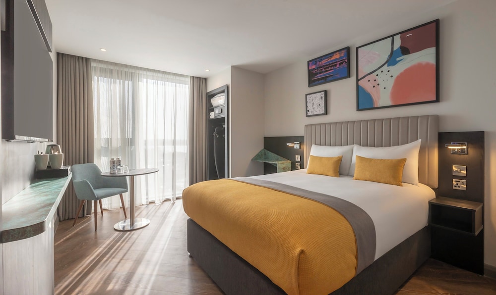 Deluxe Double Room - Photo 1