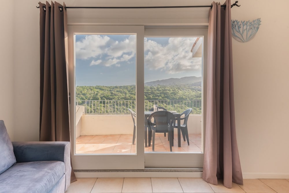 Apartment, 1 Bedroom, Sea View photo 2