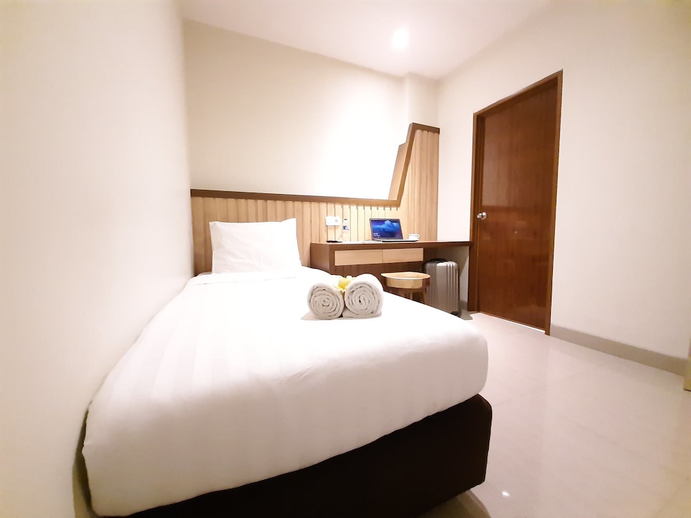 Standard Room photo 3