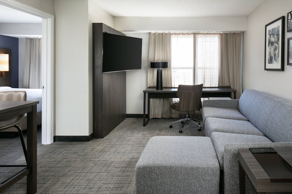 Suite, 1 Double Bed - Photo 1