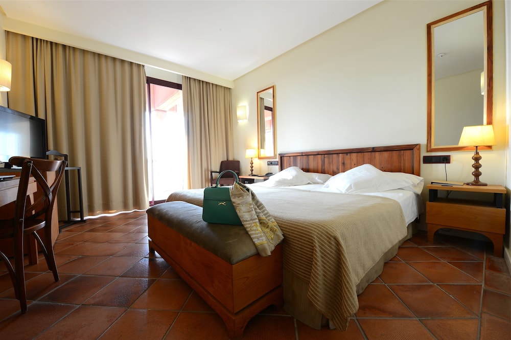 Standard Double Or Twin Room, Terrace, City View Standard Double Or Twin Room, Terrace, City View