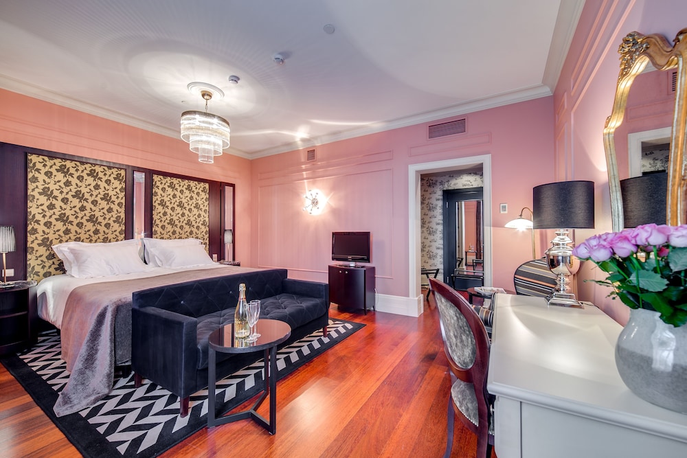 Superior Double Room, Courtyard View photo 2