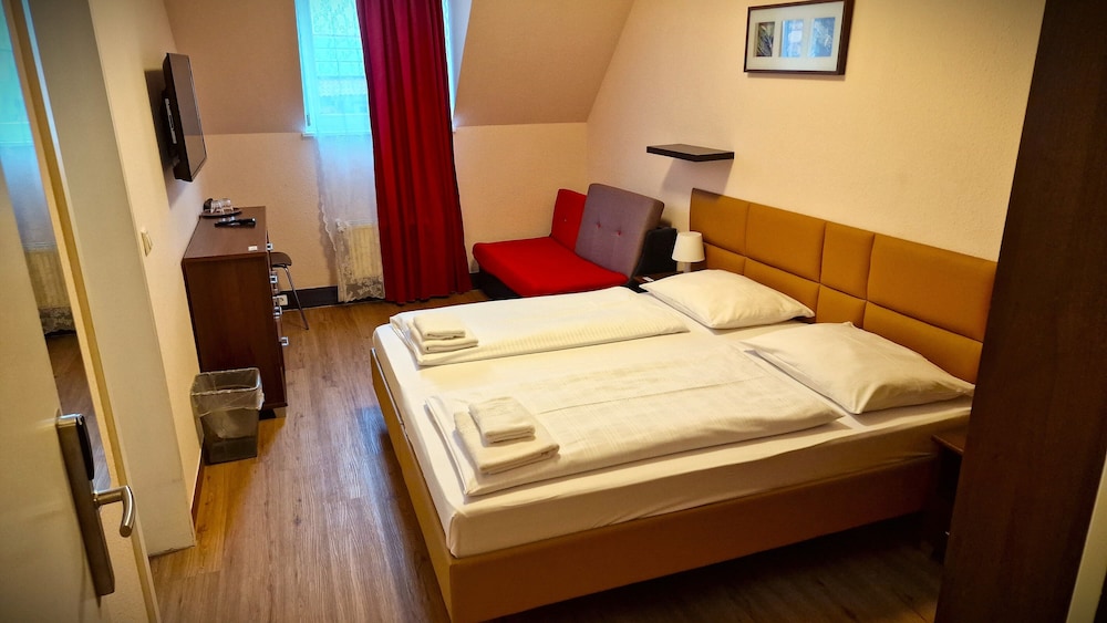 Family Room for 2 adults and 1 child photo 1