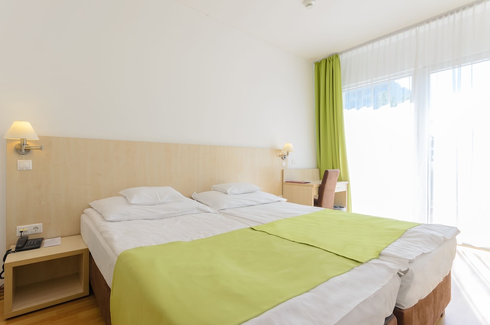 Premium Apartment photo 1