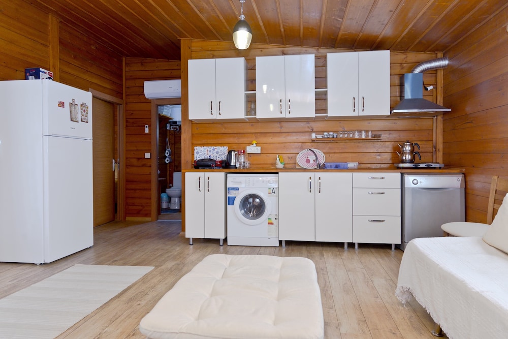 Family Room, 2 Bedrooms