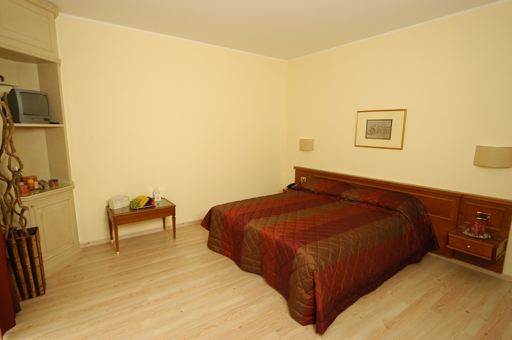 Superior Double Room - Photo 1