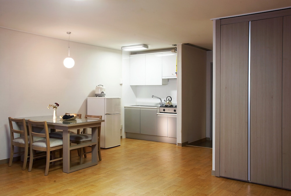 Standard Room (Bed Type: Randomly Assigned) photo 2