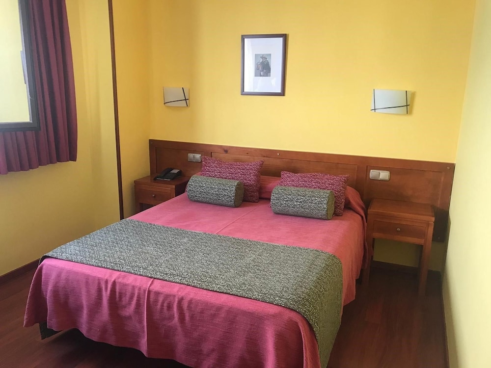 Habitación Doble o con Dos Camas