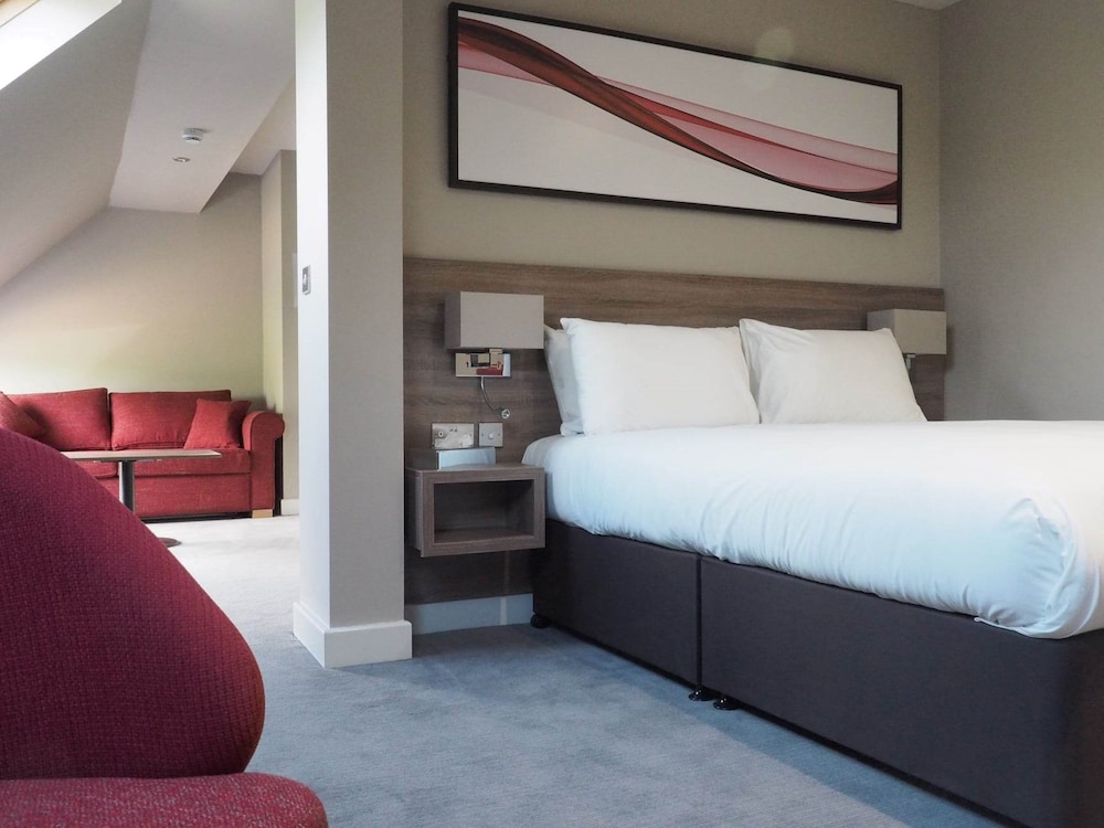 Executive Room, 1 Double Bed, Non Smoking (with 1 Child Sofa Bed) - Photo 1