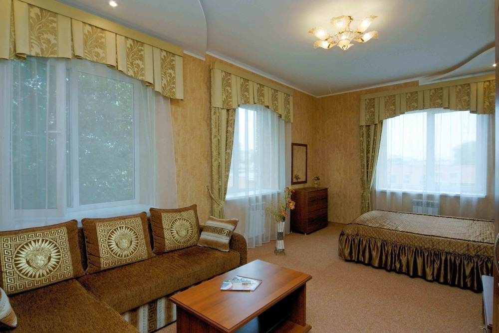 Luxury Suite, 1 Bedroom, Courtyard View