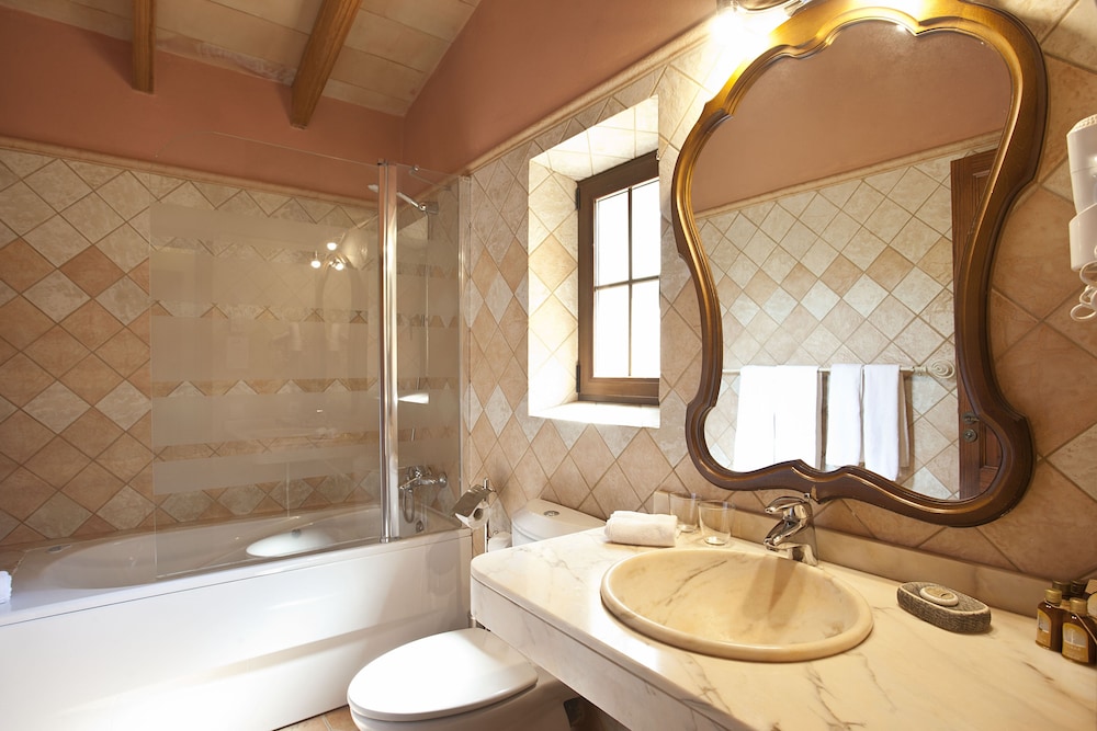 Junior Suite - Photo 6