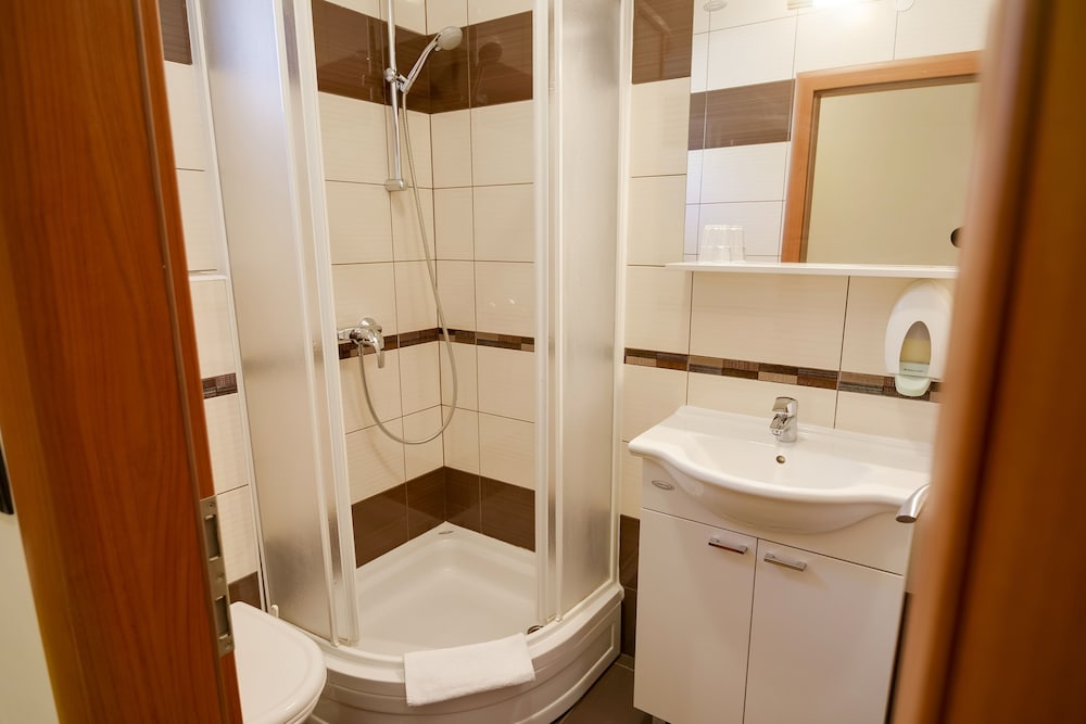 Comfort Double or Twin Room photo 3