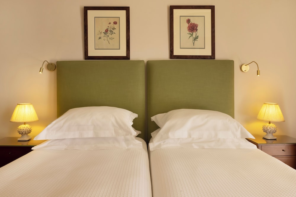 Standard Twin Room, Sea View - Photo 6