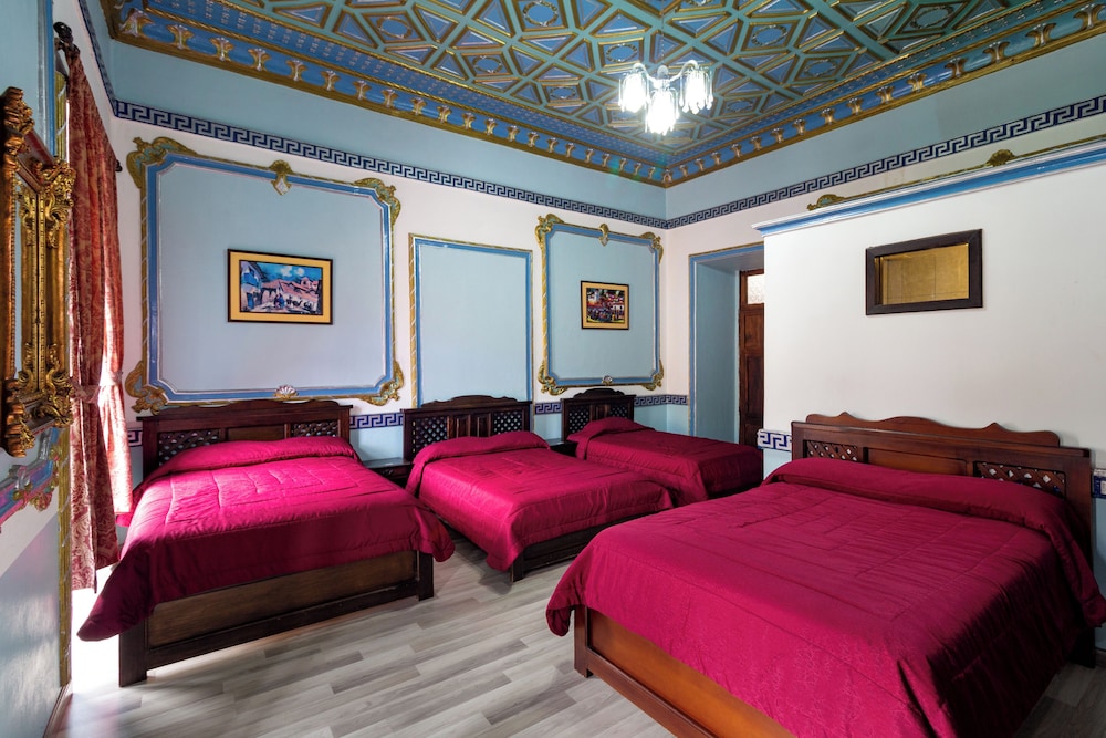 Deluxe Quadruple Room