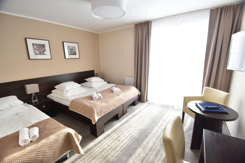 Premium Double or Twin Room photo 2