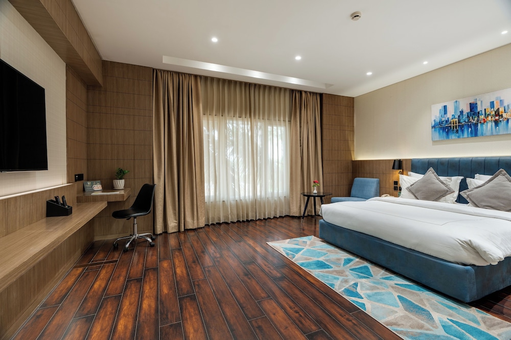 Superior King Room - Photo 4
