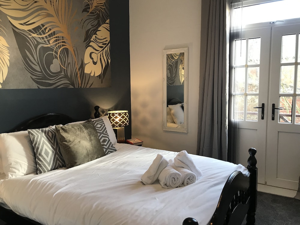 Comfort House, Private Bathroom (Bank Place)