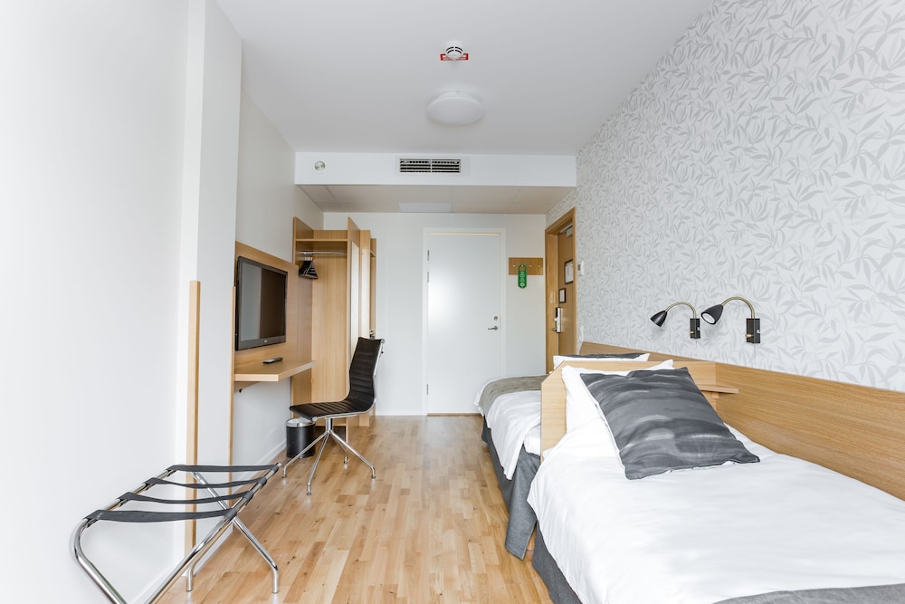 Classic Double Room, 2 Twin Beds photo 2