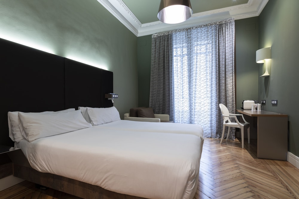 Superior Room, Terrace, City View
