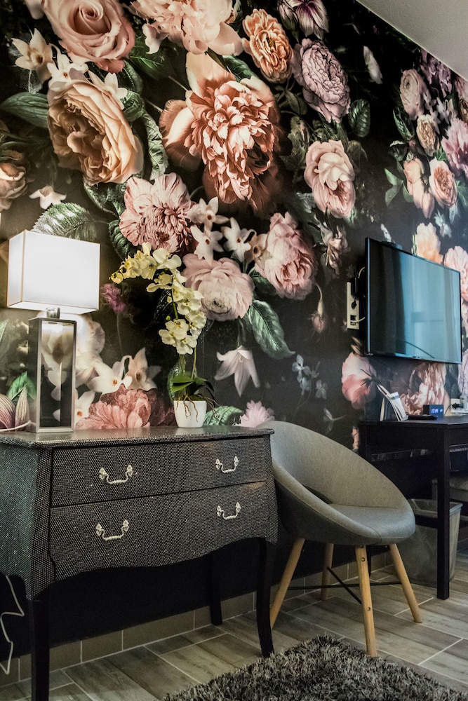 Design Suite photo 3