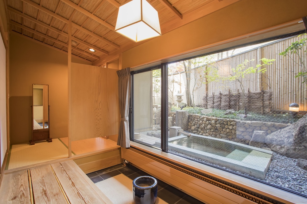Room For 2 People, Private Bathroom Not In Room, Sougetsu photo 3