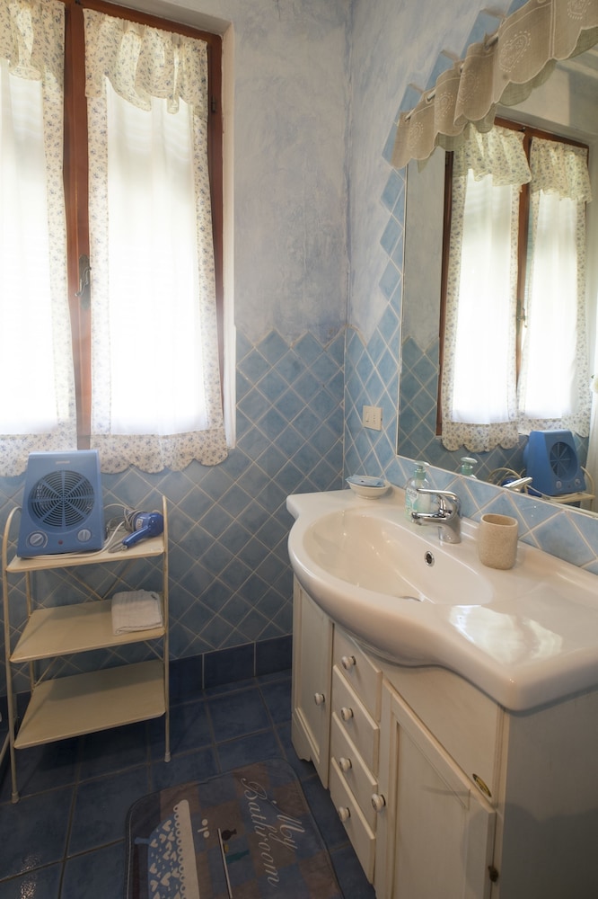 Suite (Rubino) photo 3
