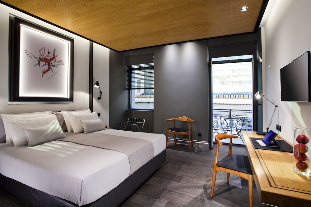 Metropolis Suite, 2 Bedrooms photo 1