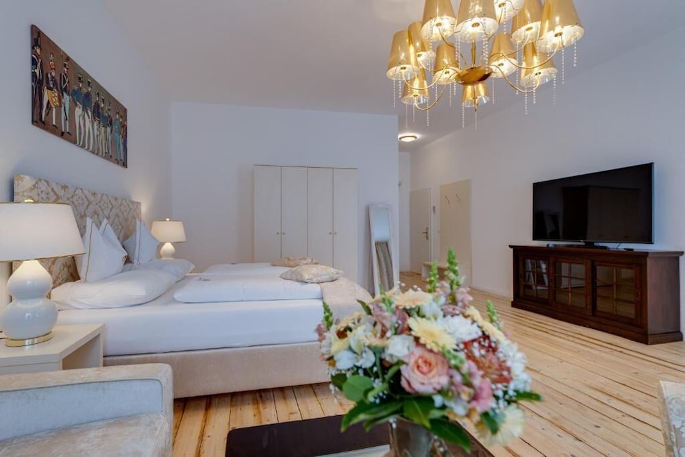 Junior Studio Suite, City View photo 2