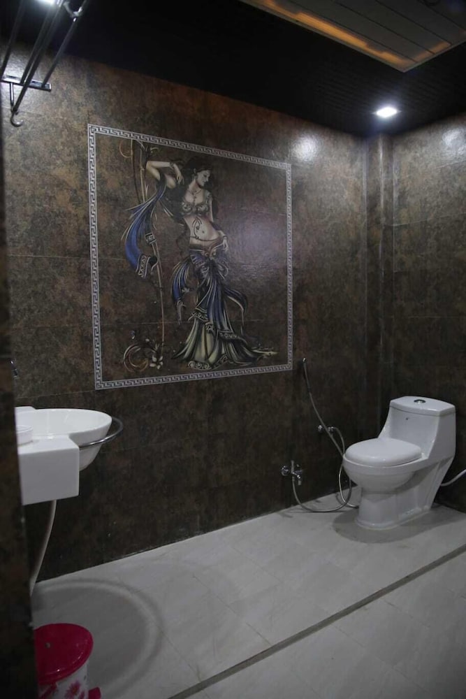 Executive Suite photo 2