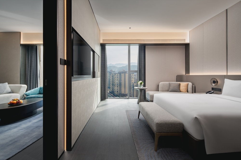 Suite (Riverside) photo 2
