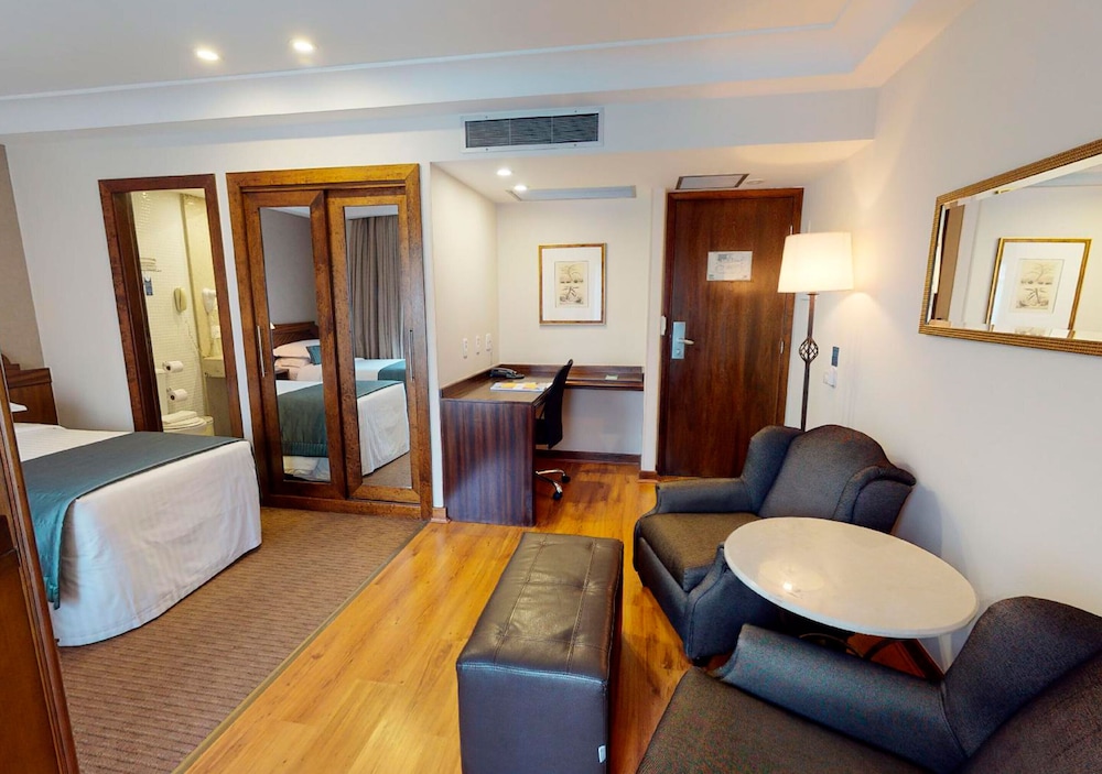 Standard Room, 2 Twin Beds - Photo 2